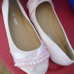 teen women pink satin shoes 36 euro,usa 5.5.flats
